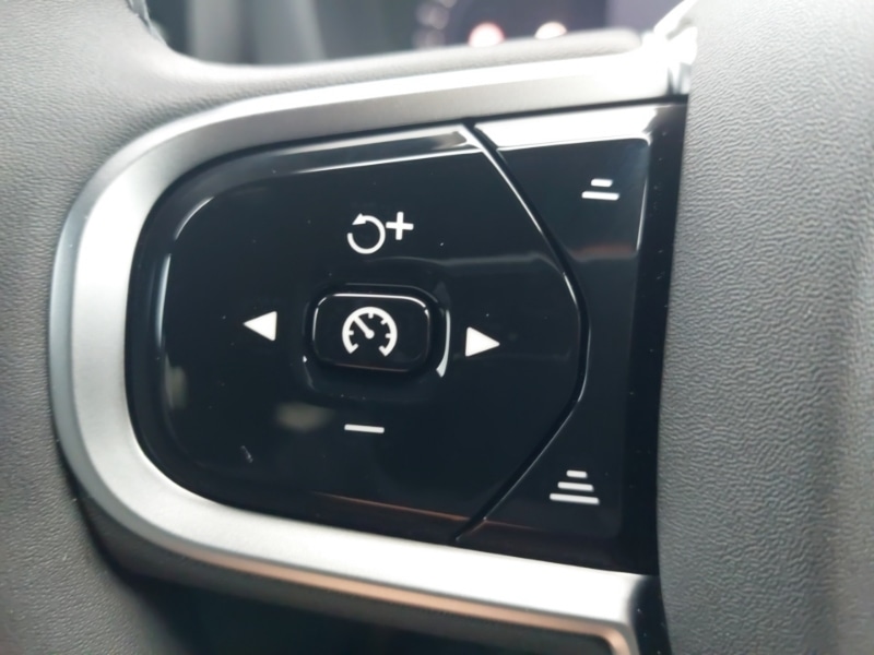 Used Volvo XC60 2025 for sale - 77466281: Photo 15