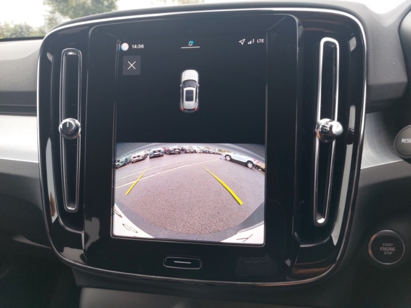 Used Volvo XC40 2025 for sale - 76150380: Photo 10