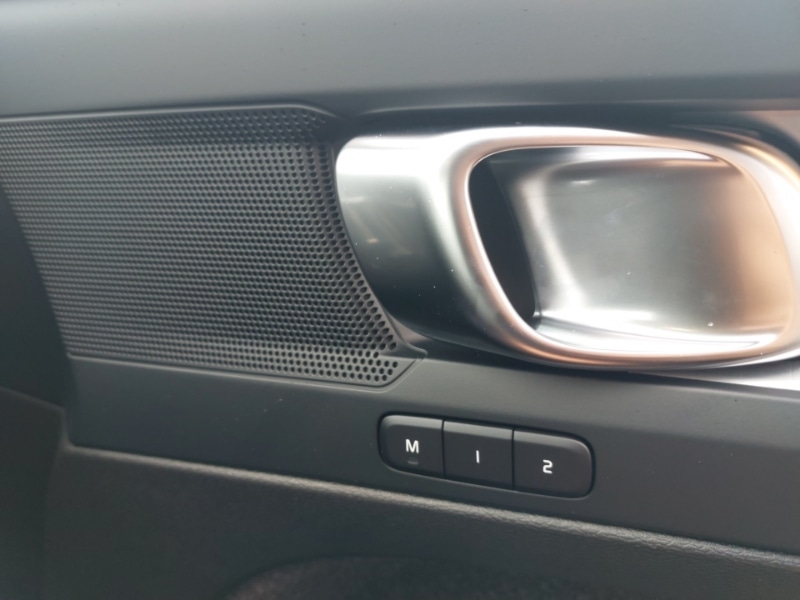 Used Volvo XC40 2025 for sale - 76150380: Photo 18