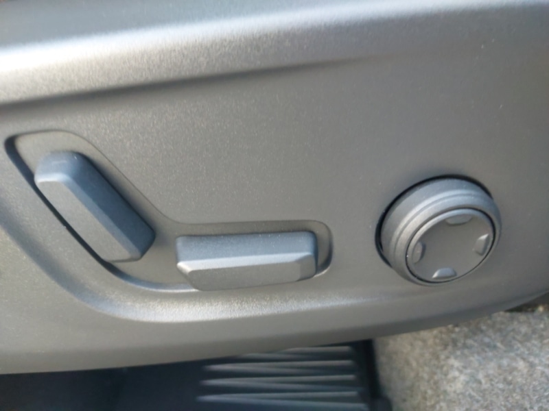 Used Volvo XC40 2025 for sale - 77105444: Photo 12