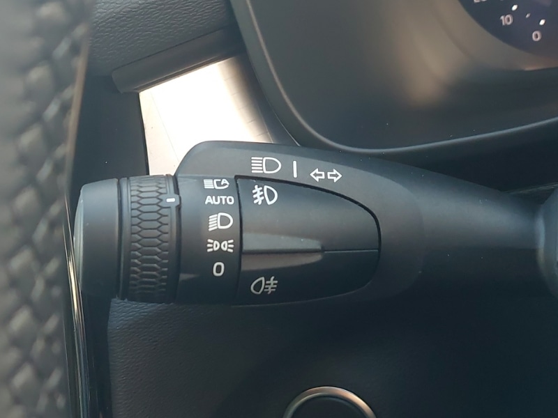 Used Volvo XC40 2025 for sale - 77105444: Photo 17