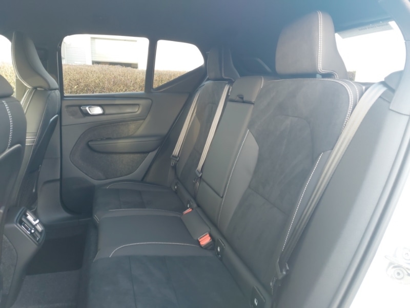 Used Volvo XC40 2025 for sale - 77105444: Photo 6