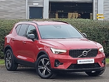 Volvo - XC40