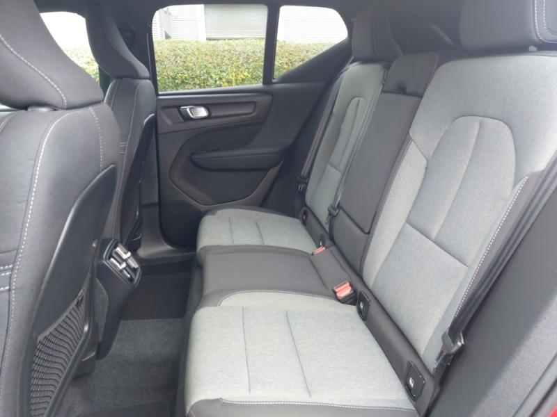 Used Volvo XC40 2023 for sale - 76275843: Photo 6