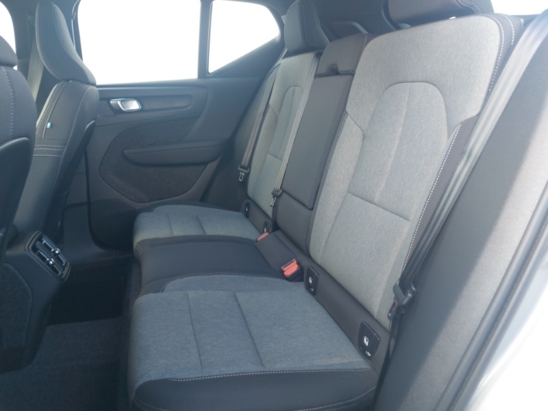 Used Volvo XC40 2024 for sale - 75976936: Photo 6