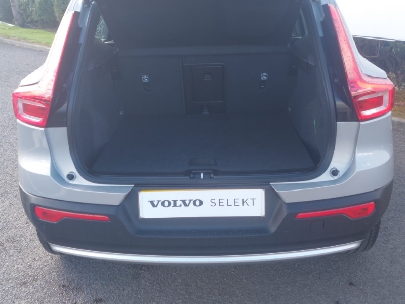 Used Volvo XC40 2024 for sale - 75976936: Photo 8