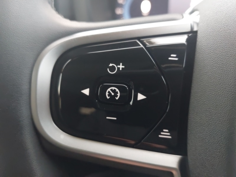 Used Volvo XC60 2025 for sale - 76795570: Photo 15