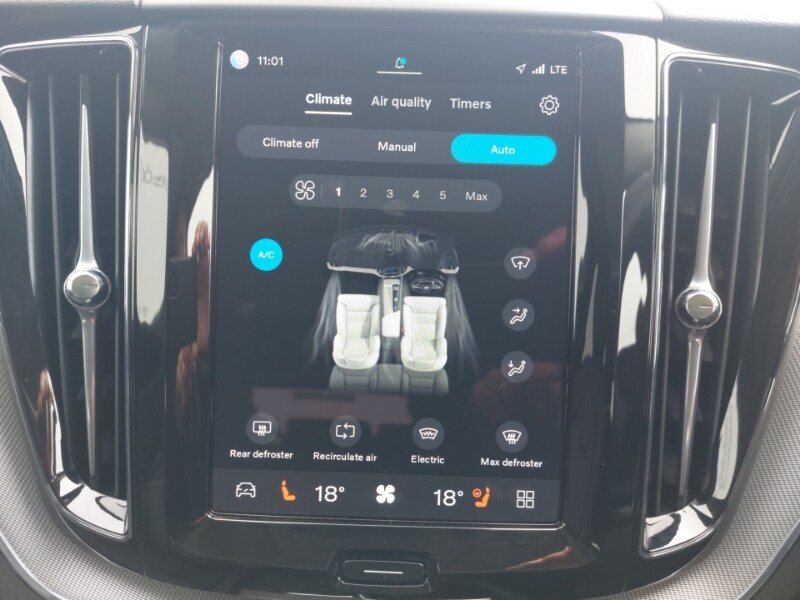 Used Volvo XC60 2025 for sale - 77999758: Photo 13