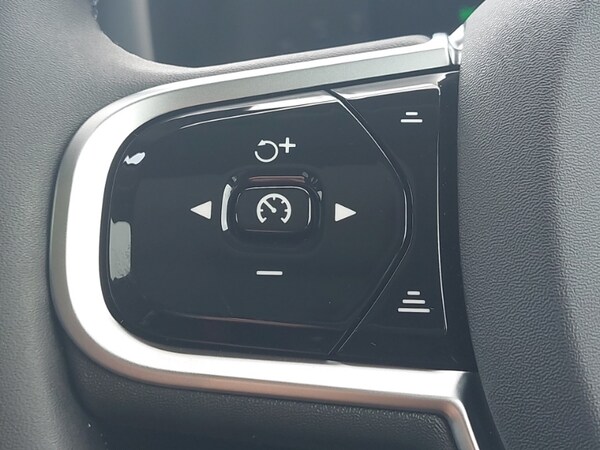 Used Volvo V60 2025 for sale - 74898689: Photo 14