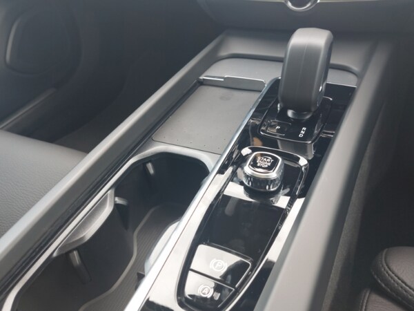 Used Volvo V60 2025 for sale - 74898689: Photo 16