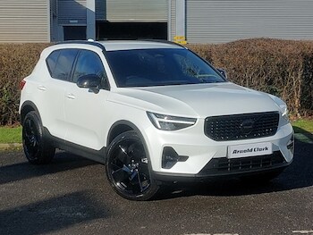 Used Volvo XC40 2025 for sale - 77569070: Photo