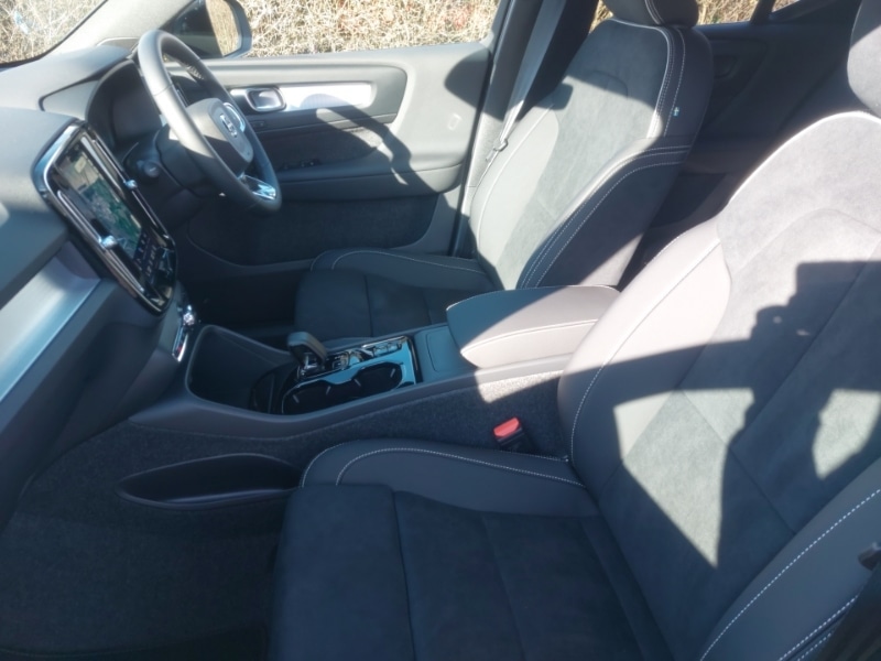 Used Volvo XC40 2025 for sale - 77569070: Photo 5