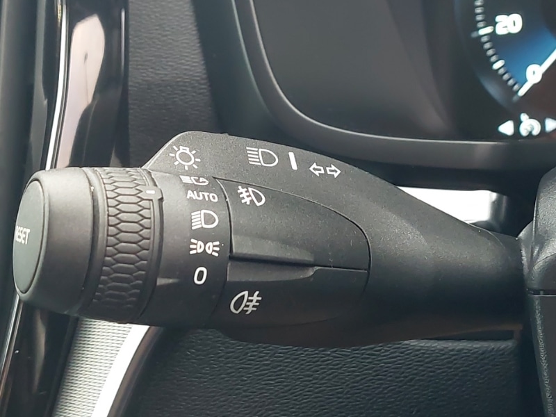 Used Volvo V60 2021 for sale - 76911845: Photo 18