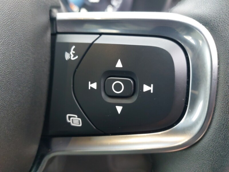 Used Volvo XC40 2022 for sale - 77999744: Photo 17