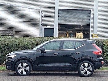 Used Volvo XC40 2022 for sale - 77999744: Photo