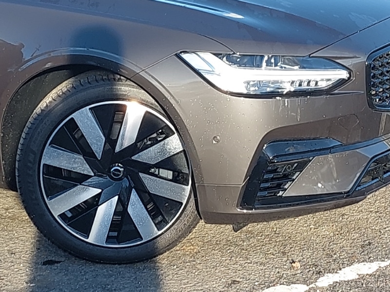 Used Volvo V90 2025 for sale - 77543976: Photo 9