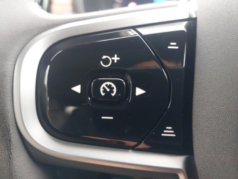 Used Volvo XC90 2025 for sale - 78005923: Photo 15