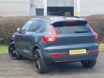 Used Volvo XC40 2025 for sale - 79386997: Photo