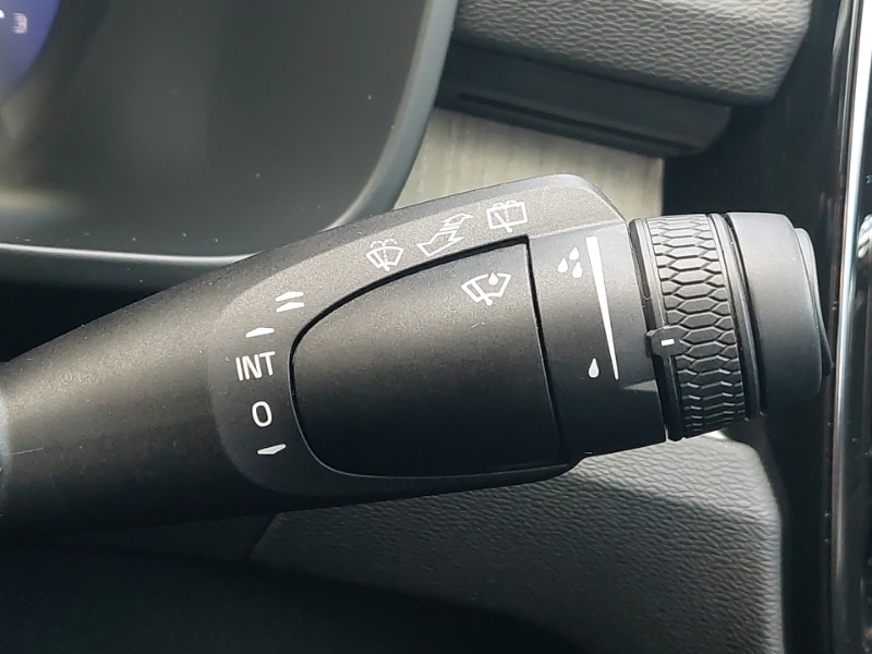 Used Volvo XC40 2024 for sale - 77183403: Photo 19