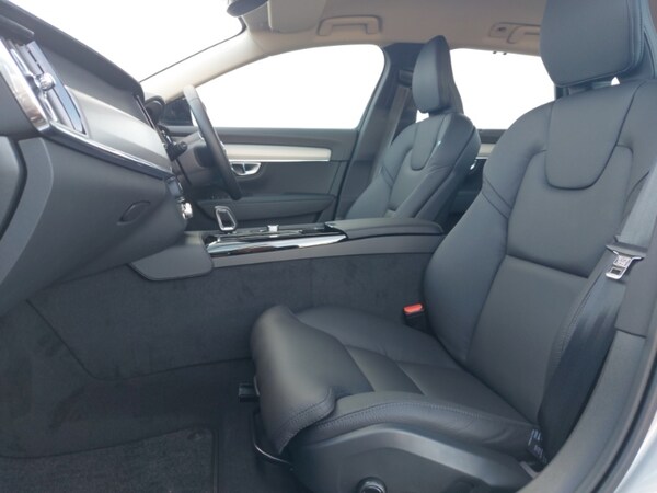 Used Volvo V90 2025 for sale - 74776271: Photo 5