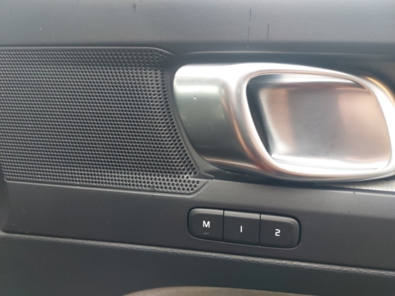 Used Volvo XC40 2020 for sale - 76165872: Photo 13