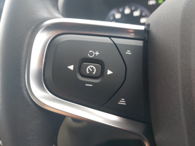 Used Volvo XC40 2020 for sale - 76165872: Photo 15