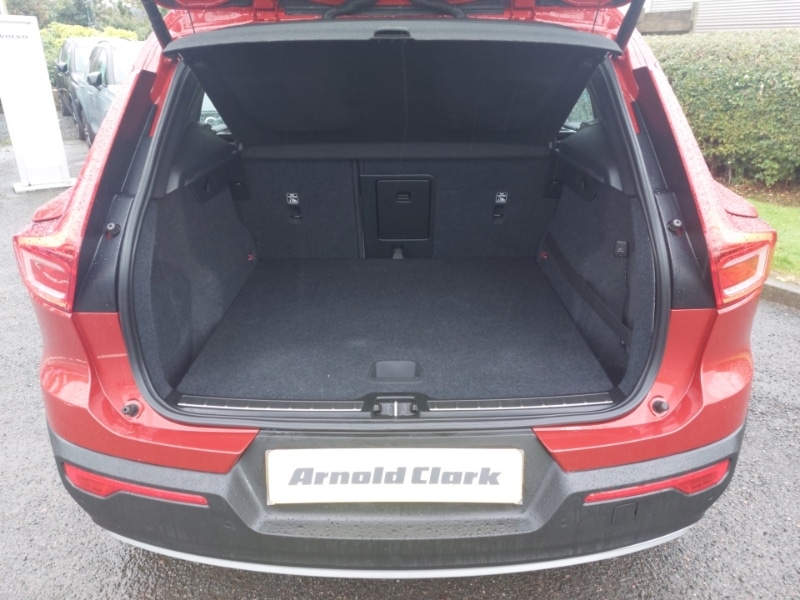 Used Volvo XC40 2020 for sale - 76165872: Photo 8
