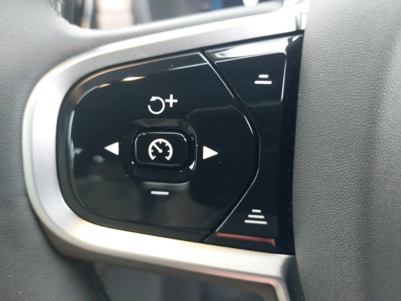 Used Volvo XC90 2025 for sale - 77183398: Photo 16