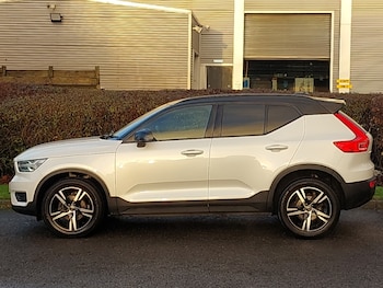 Used Volvo XC40 2021 for sale - 76779965: Photo