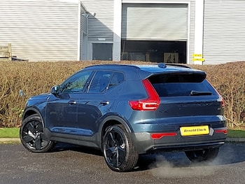 Used Volvo XC40 2025 for sale - 77569103: Photo