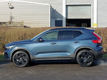 Used Volvo XC40 2025 for sale - 77569103: Photo