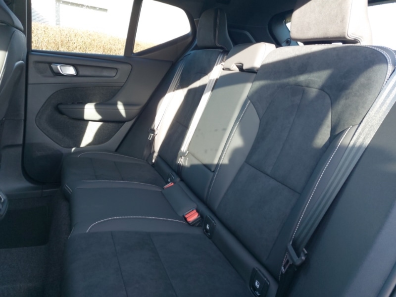 Used Volvo XC40 2025 for sale - 77569103: Photo 6