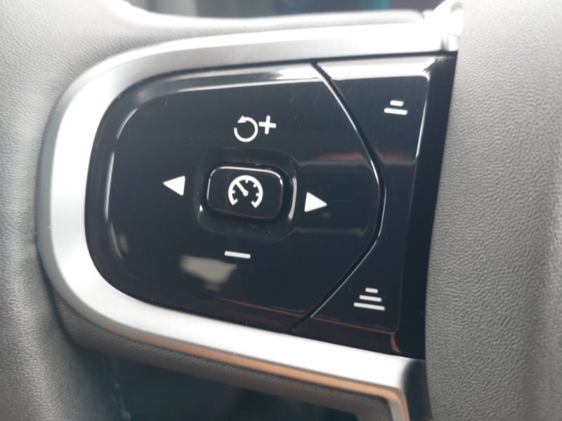 Used Volvo XC60 2024 for sale - 76244168: Photo 15