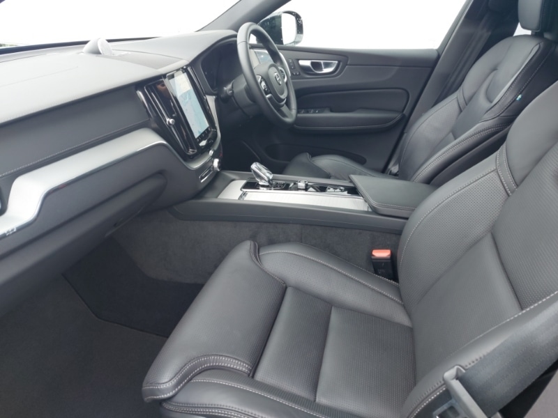 Used Volvo XC60 2024 for sale - 76244168: Photo 5