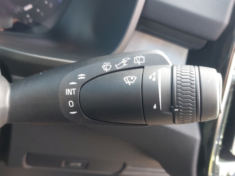 Used Volvo XC40 2025 for sale - 77969108: Photo 17