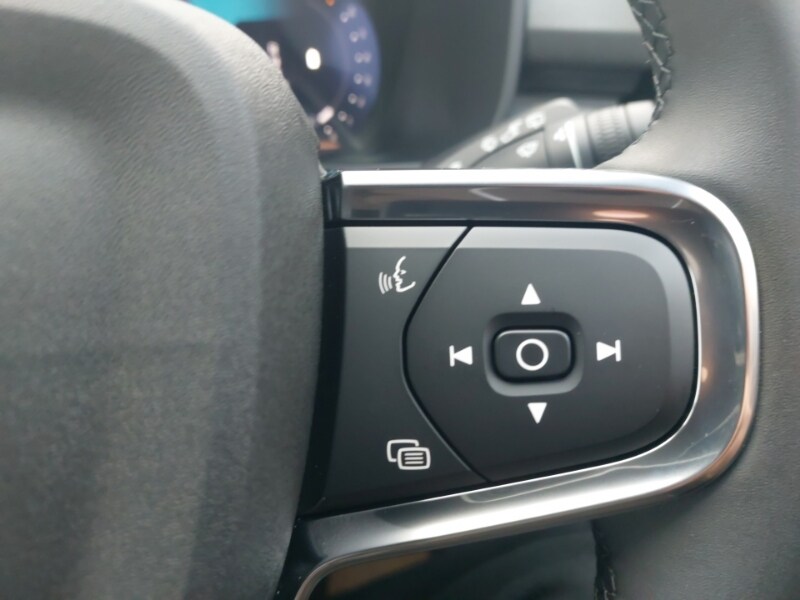 Used Volvo XC40 2025 for sale - 77573205: Photo 17