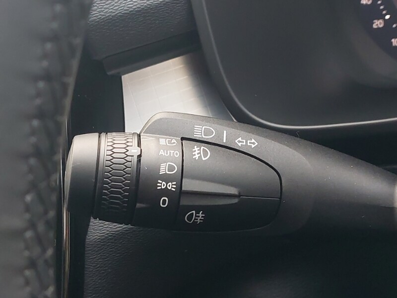 Used Volvo XC40 2025 for sale - 77573205: Photo 19