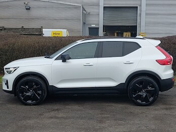 Used Volvo XC40 2025 for sale - 77573205: Photo