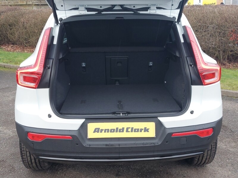 Used Volvo XC40 2025 for sale - 77573205: Photo 8