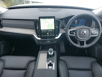 Used Volvo XC90 2025 for sale - 78283984: Photo