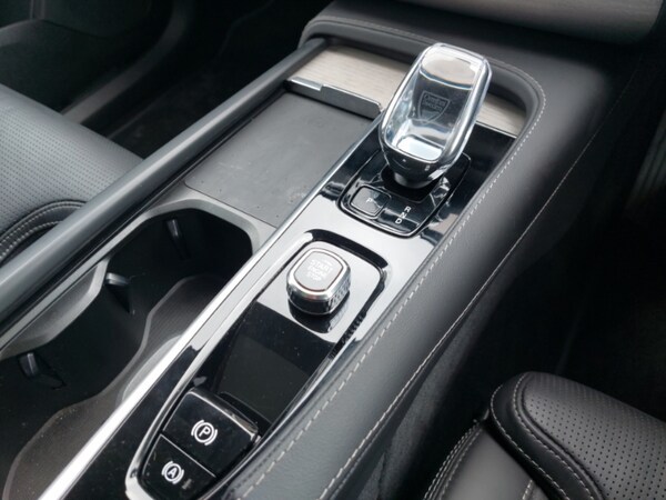 Used Volvo XC90 2024 for sale - 75702059: Photo 15