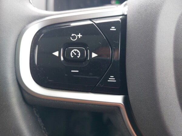 Used Volvo XC90 2024 for sale - 75702059: Photo 16