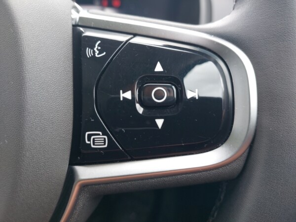 Used Volvo XC90 2024 for sale - 75702059: Photo 17