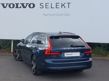 Used Volvo V90 2023 for sale - 78841885: Photo