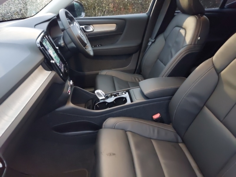 Used Volvo XC40 2025 for sale - 76970234: Photo 5