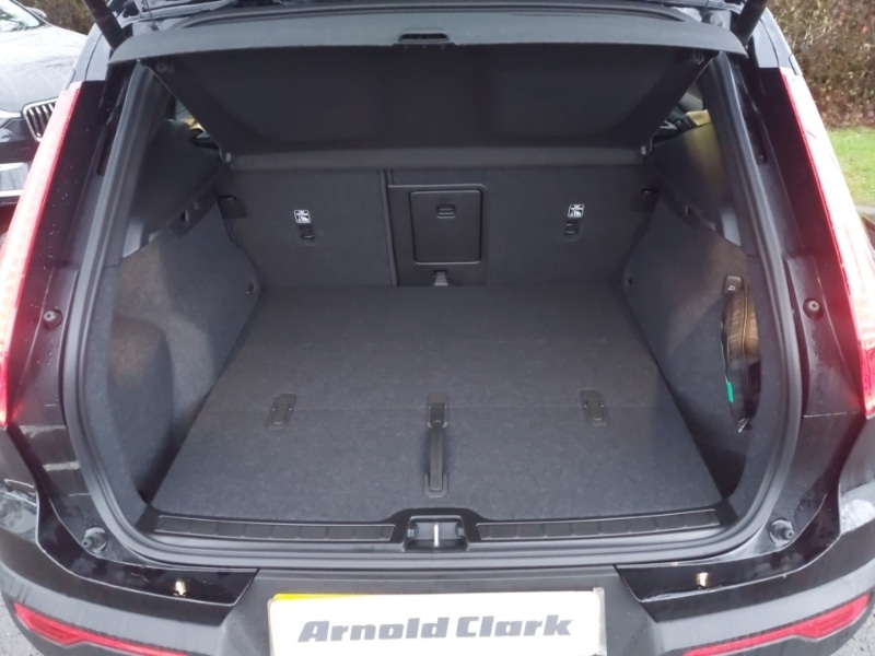 Used Volvo XC40 2025 for sale - 76970234: Photo 8