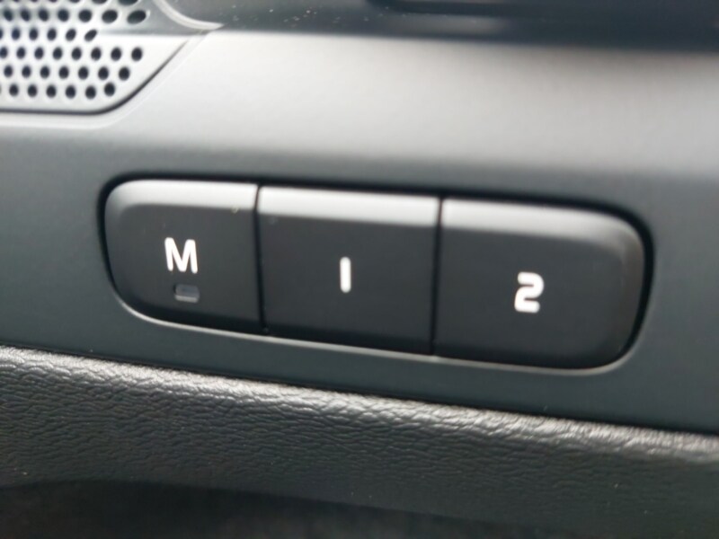 Used Volvo XC40 2025 for sale - 77815856: Photo 13