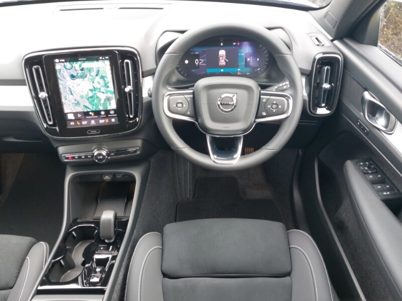 Used Volvo XC40 2025 for sale - 77815856: Photo 7