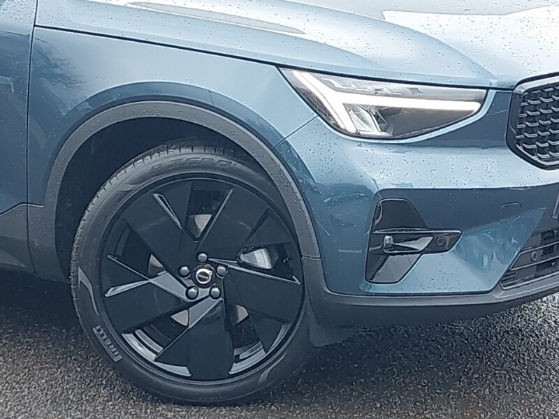 Used Volvo XC40 2025 for sale - 77815856: Photo 9