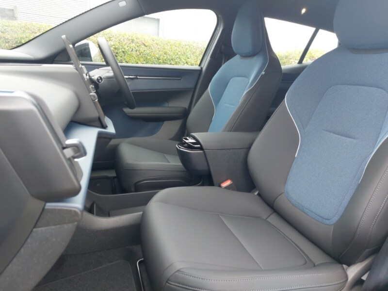 Used Volvo EX30 2025 for sale - 76264593: Photo 5